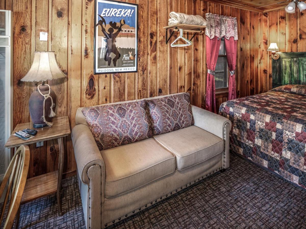 Apache Village 6, King Studio With Sleeper Sofa, Sleeps 3 Ruidoso Exterior photo